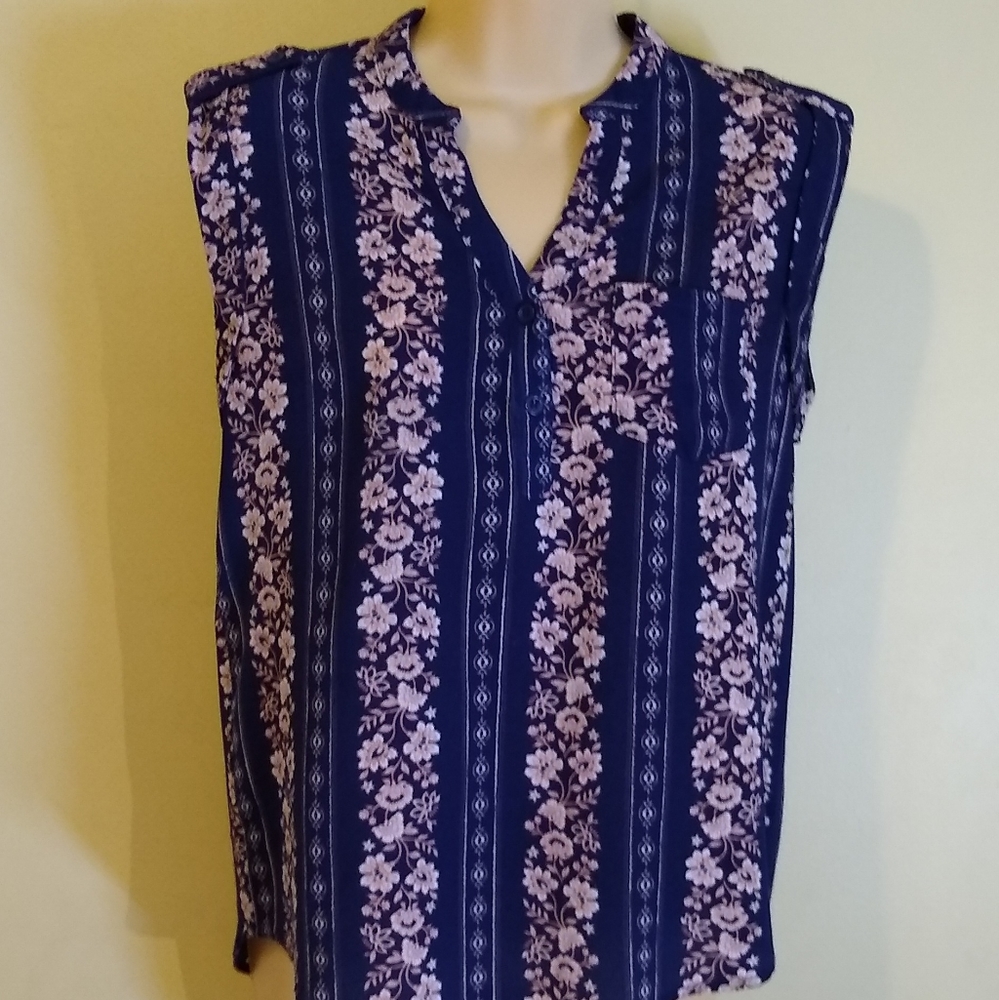 Iris Floral Blue Pink Sleeveless Top Small